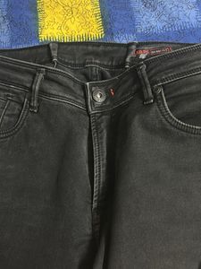 Men's Black Slim Fit Jeans