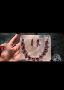 Sparkling Rhinestone Necklace &amp; Earrings Set