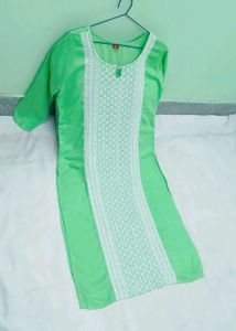 Green Kurta with White Embellishment