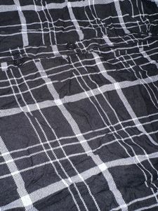 Chic Black &amp; White Plaid Shirt