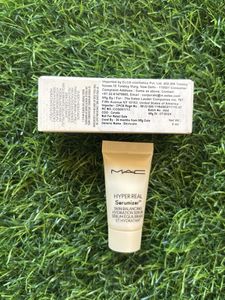 MAC Hyper Real Serumizer
