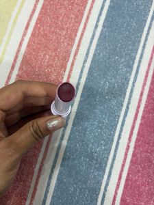 Hydra Kiss Creme Lipstick
