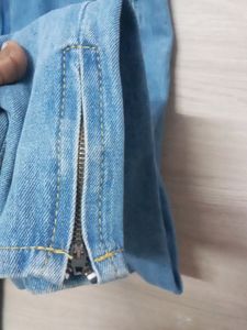 Women Ripped Jeans
