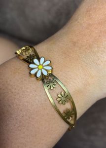 Cute Daisy Flower Bracelet