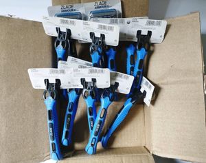 Pack Of 14 Zlade Armour Ready Shaver