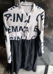 Graphic Print Tunic Top