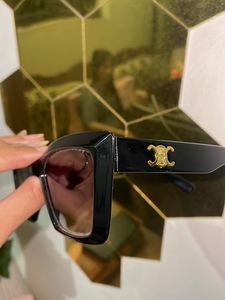 Chic Oversized Black Sunglasses