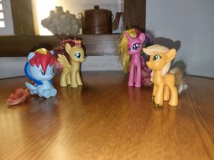 My Little Pony Applejack Figure