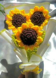 Crochet Sunflower Bouquet