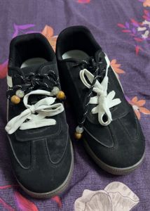 Black Suede Sneakers with Beaded Laces