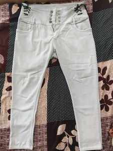 Light Grey Skinny Jeans👖