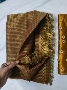 Beautiful Ethnic saree with blouse