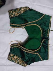 Elegant Emerald Green Embroidered lehenga