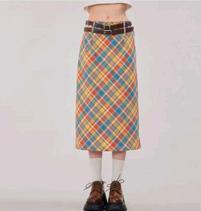 plaid skirt