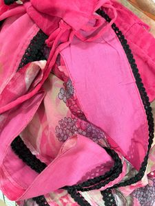 Beautiful Floral Chiffon Saree wth black lace bord
