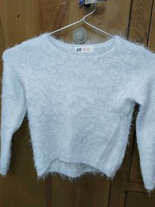 wool sweatshirt  puffy jaisi ... Combo