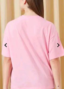 Pink Graphic T-Shirt "It's Ok To Fall In Love"