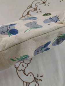 Cute Toba Aquarium Canvas Tote Bag