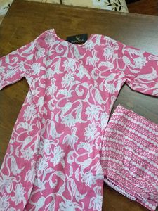 Pink Floral Kurta Set