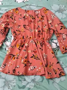 Chic Floral Print Flutter Sleeve Top