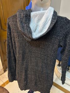 Stylish Knit Hoodie