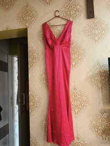 Stunning Pink Evening Gown,fish cut,backless