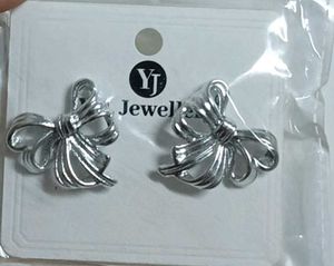 Cute Bow Stud Earrings