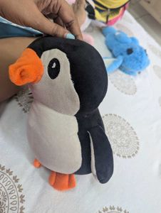 Cute Penguin Plush Toy