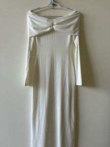 Elegant White Floral Maxi Dress