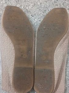 Stylish Women's Loafers with Chain Accent