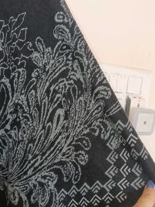Black Ponchu
