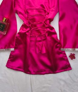 Hot pink Laila corset kurti 🌸🦢