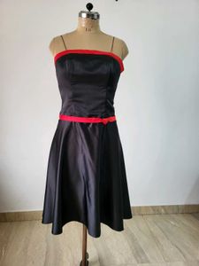 Chic Black & Red Strapless Dress