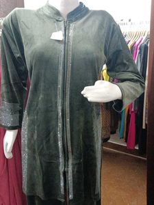 Party Wear Velvet Tracksuit - Stylish and Comfy!