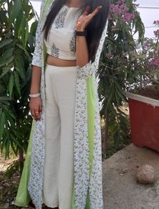 Elegant Ethnic Co-ord Set with Jacket