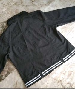 Black stylish short jacket for girls/ women