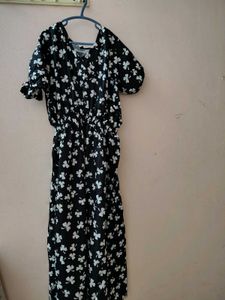 Cute Black & White Floral Dress
