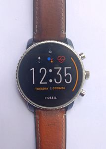 Fossil Smartwatch Gen 3 ( Not Working Condition) ✅
