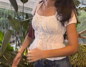 Chic White Puff Sleeve Peplum Top