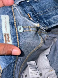 LEVIS Stylish Women's Flared distressed Jeans