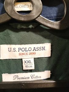 Classic Dark Green Button-Up Shirt