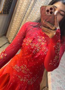 Stunning Red Embellished Gown❤️🦋