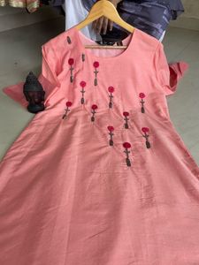 Elegant Peach Embroidered Kurta