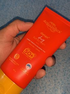 AQUALOGICA Detan+ Dewy Sunscreen, 80g