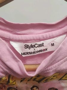 Pink "KILL THIS LOVE" Graphic Crop Top