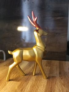 Deer Showpiece At Golden Colour 5 Star