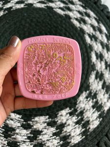 PROMINA Compact Powder