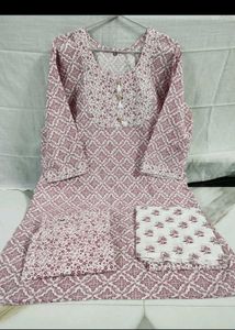 Elegant Printed Kurta Set