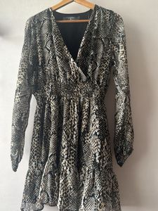 Stylish Snake Print Mini Dress (Primark, size M)