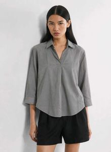 Uniqlo Skipper Collar 3/4 Sleeve Shirt